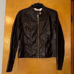 Used brown faux leather jacket with fuzzy lining size L